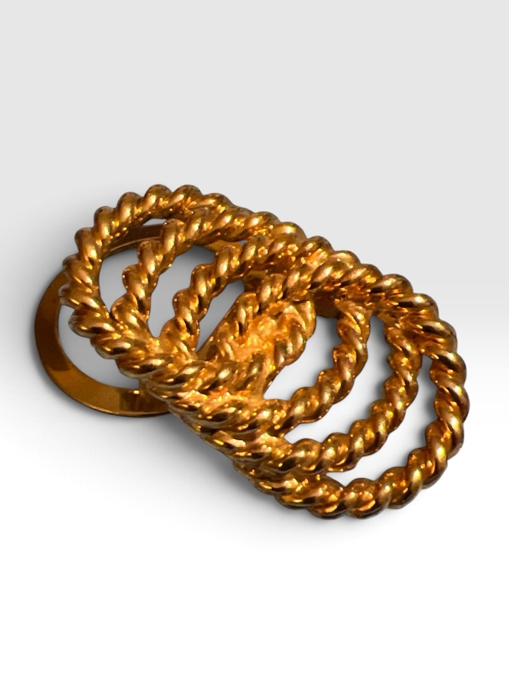 Vintage Gold-Tone Twisted Rope Scarf Clip